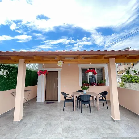 Dom wakacyjny Dori *