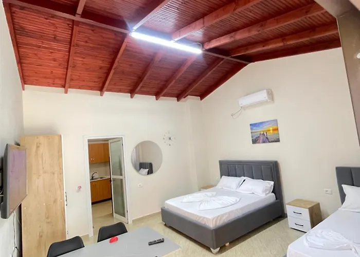 Dom wakacyjny Dori Wlora